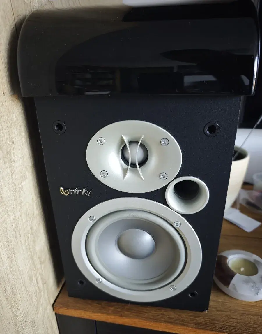 Regálové reproduktory Infinity Classia C205