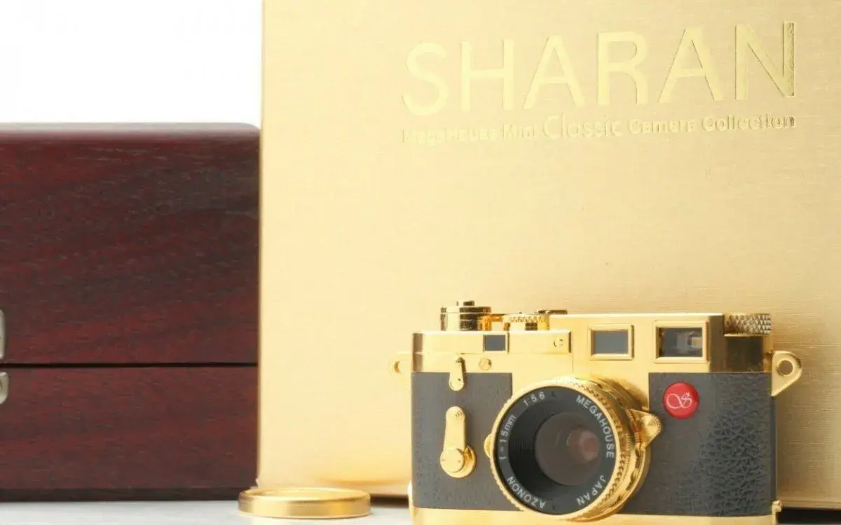 MegaHouse SHARAN Leica M3 Gold Model – 24k Gold