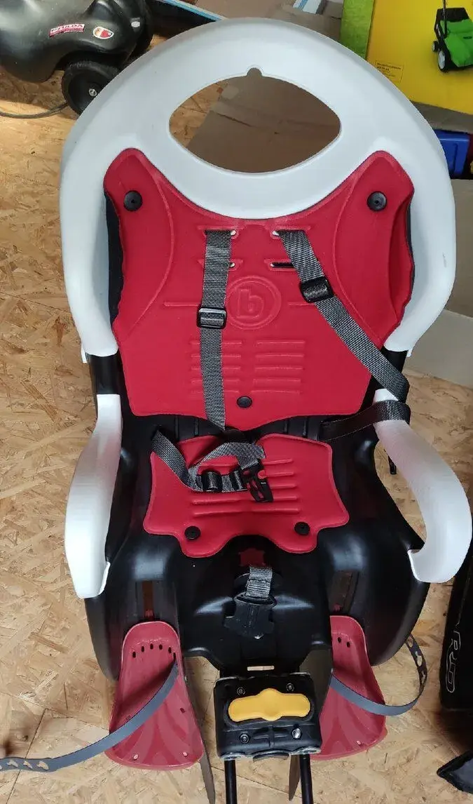 Detska sedacka na bicykel