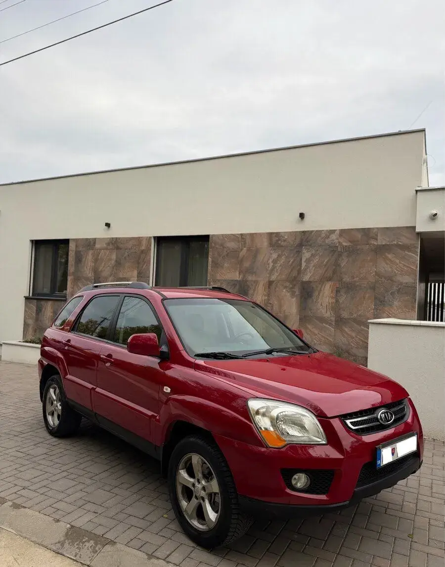 Kia SPORTAGE – 2009, 204 000 km