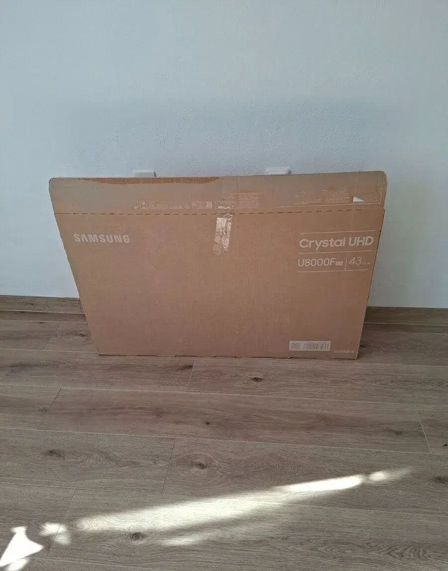 Samsung GU43U8079FU