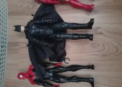 Spiderman,Batman ,Iron mana