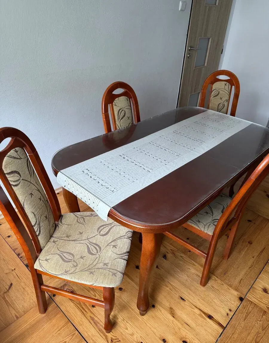Jedálenský set