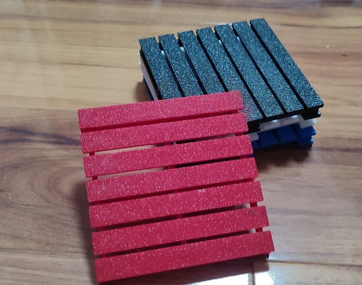 4ks 3d tlačené pdtácky v tvare palety