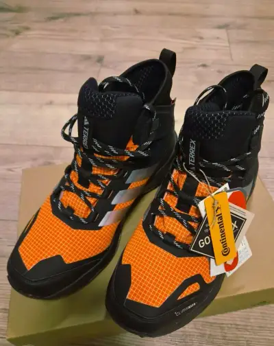 ADIDAS Terrex Skychaser AX5 Mid GTX Clima+ NOVÉ,veľ. 42 2/3