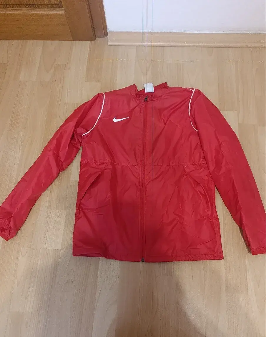 Nike Rain Jacket- Futbalová bunda