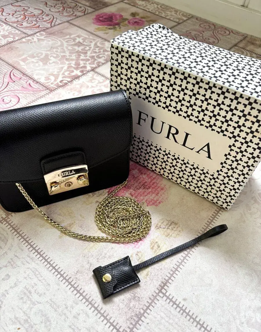 Kožená kabelka Furla
