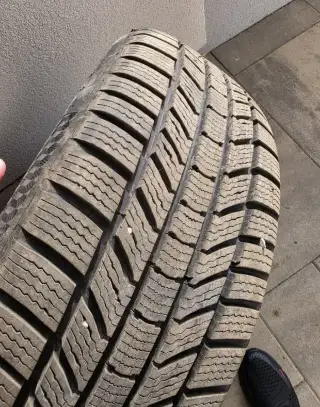 205 50 r17 93 V xl continental zimne 4ks ako nové
