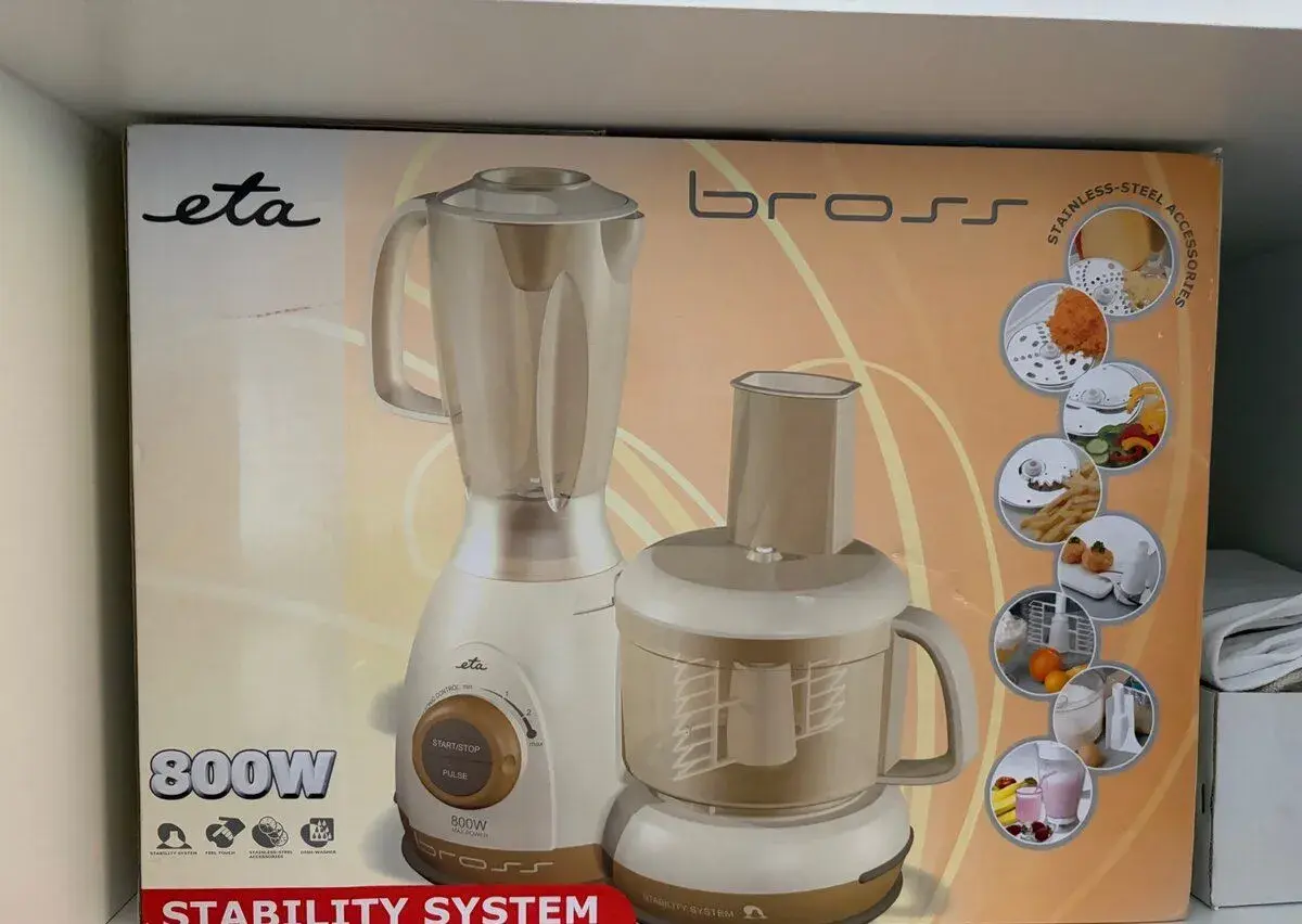 MULTIFUNKČNÝ KUCHYNSKÝ ROBOT ETA BROSS – 50 €