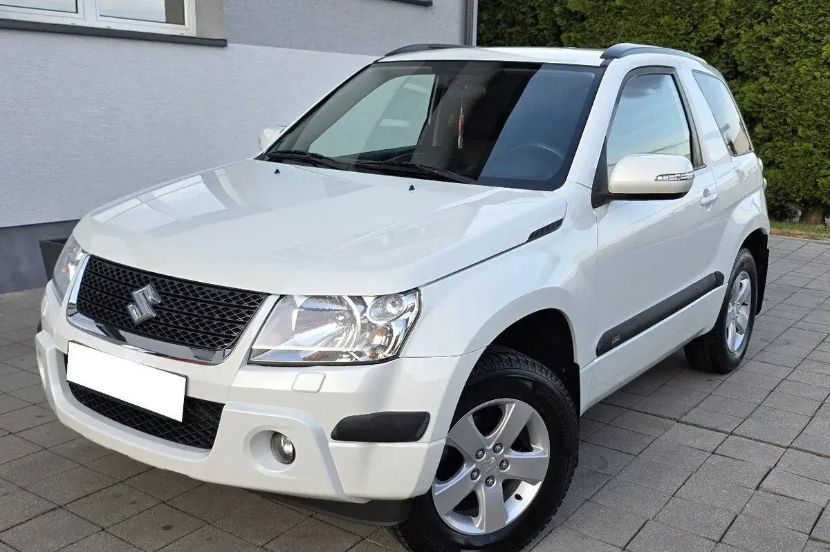 Suzuki GRAND – 2011, 98 549 km