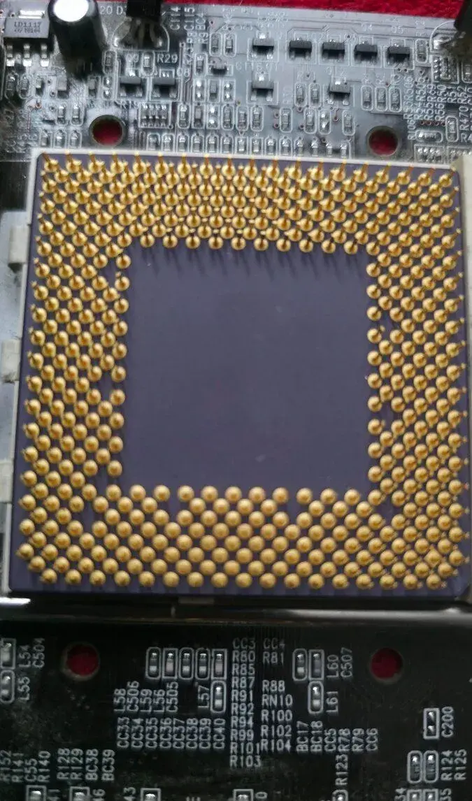 AMD Duron 1200mhz a doska mercury KOB KT133a FSX