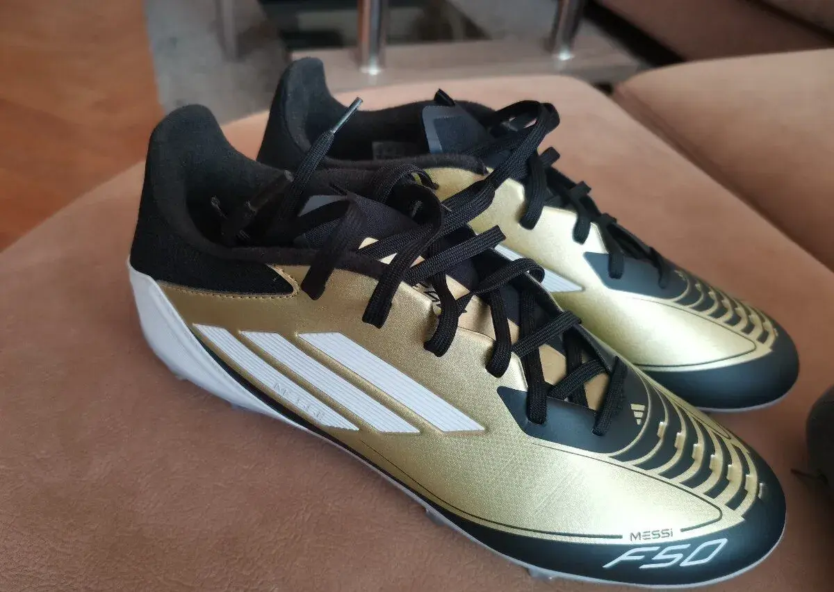Nové kopačky Adidas F50 veľ. 7,5