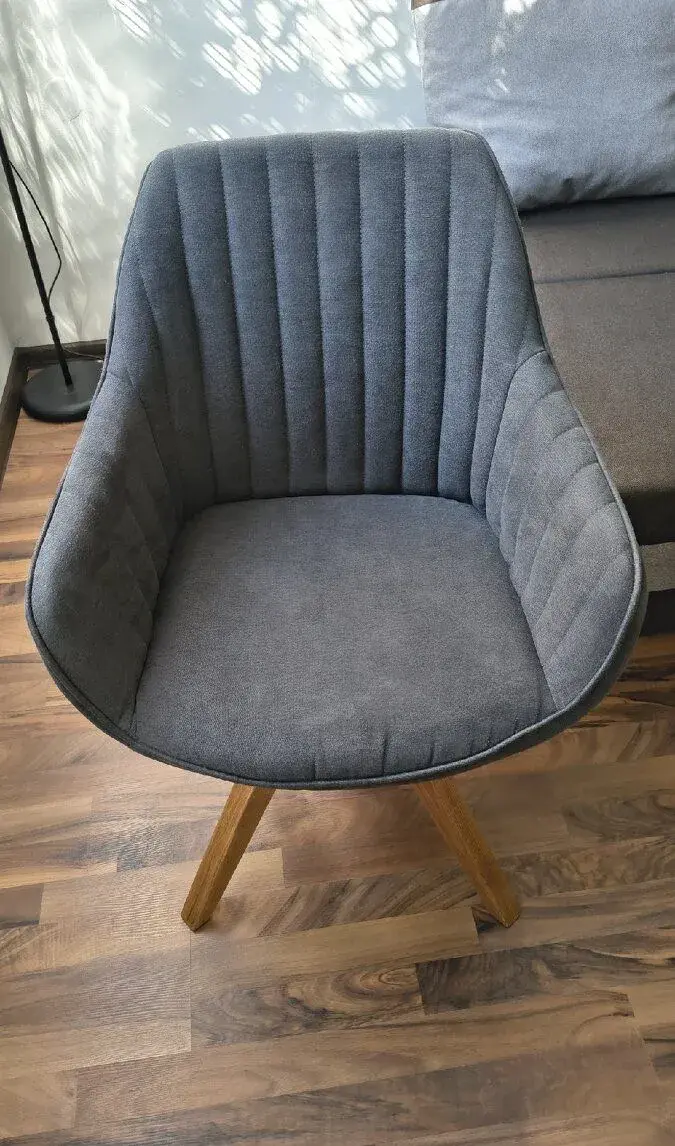 Obývačkové pohodlné kreslo chill