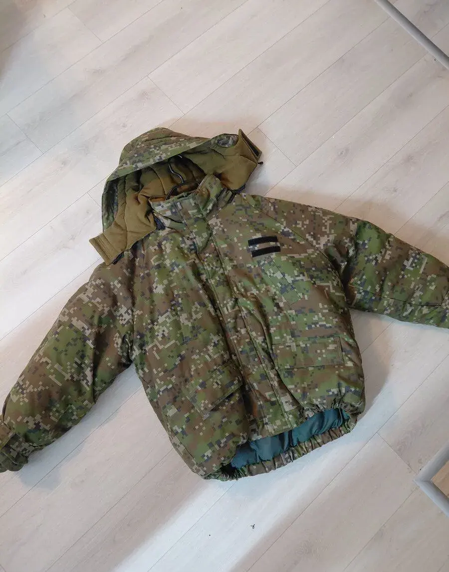 Zimná vojenská bunda OS SR