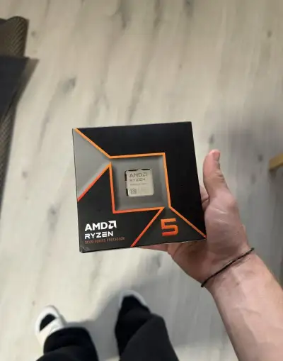 AMD Ryzen 5 9600X