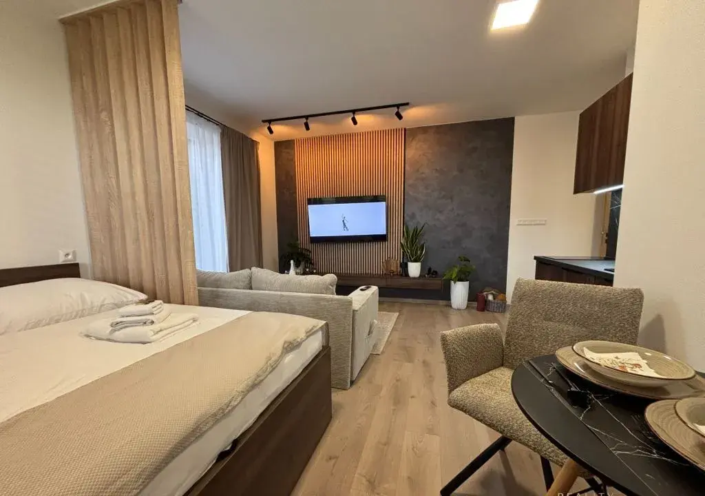 Krátkodobý prenájom ubytovacích priestorov, Trenčianska Turn