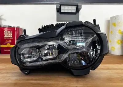 Predné svetlo BMW R 1250 GS