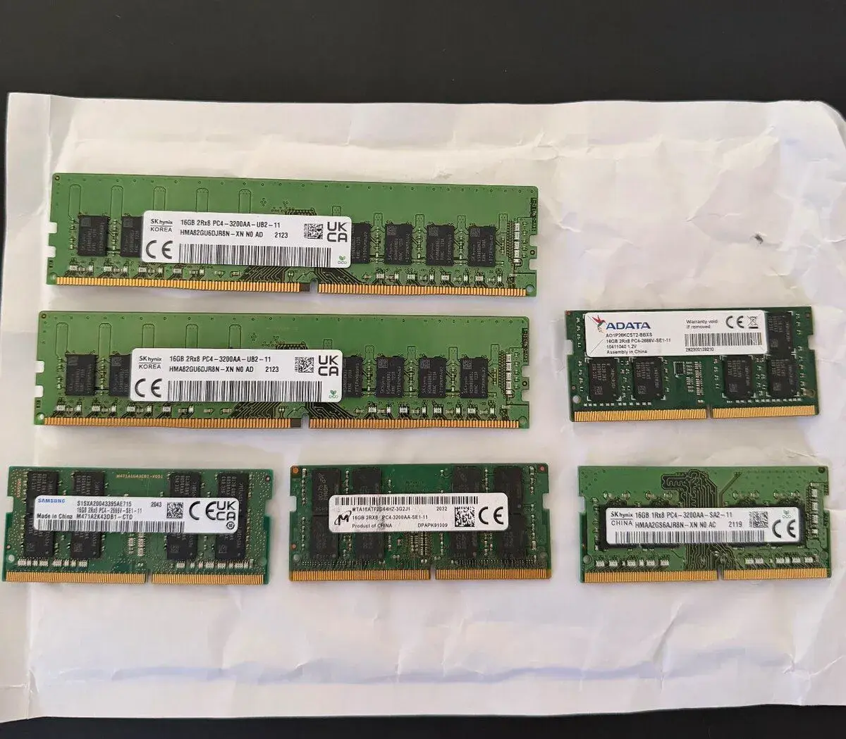 Pamäte RAM DDR4 16GB 3200MHz DIMM a SODIMM