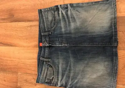 HUGO BOSS originál damska jeansova sukna L