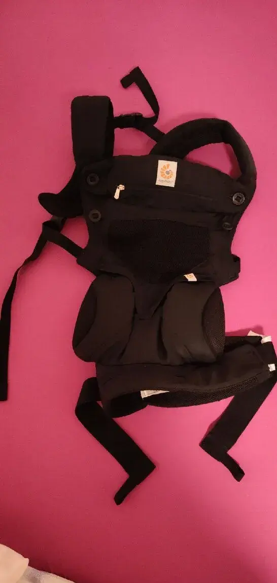Ergobaby 360 Cool Air Mesh – Onyx Black (ergonomický nosič)