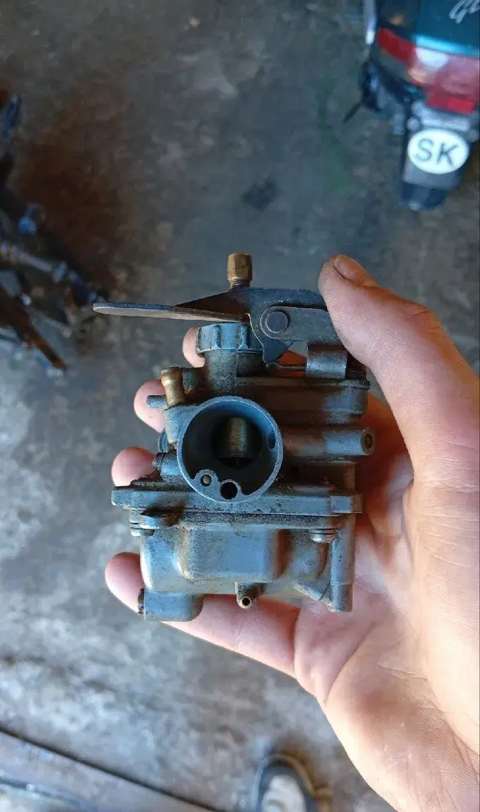 Karburator mikuni 16