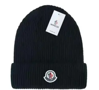 Moncler čiapka