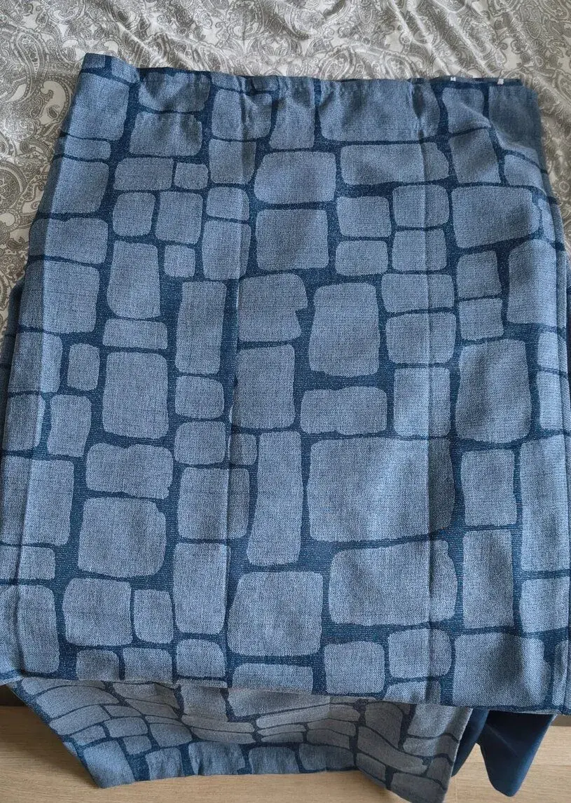 IKEA zatemňovací záves LÖNNSTÄVMAL modrý , pár