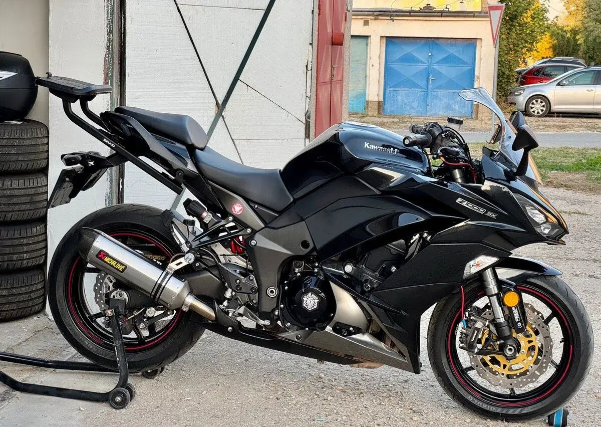 Kawasaki Z1000SX