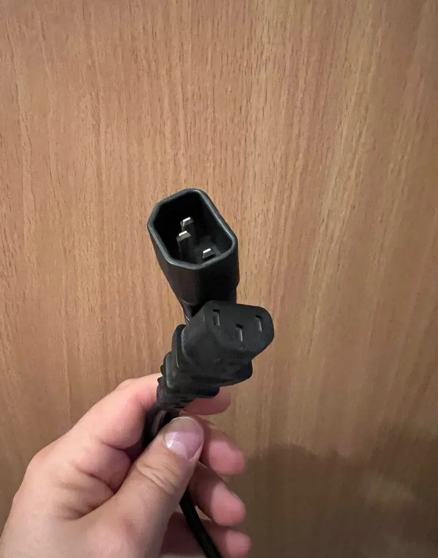 Kabel C13-C14 dlzka 0,75m a C19-C20 2m