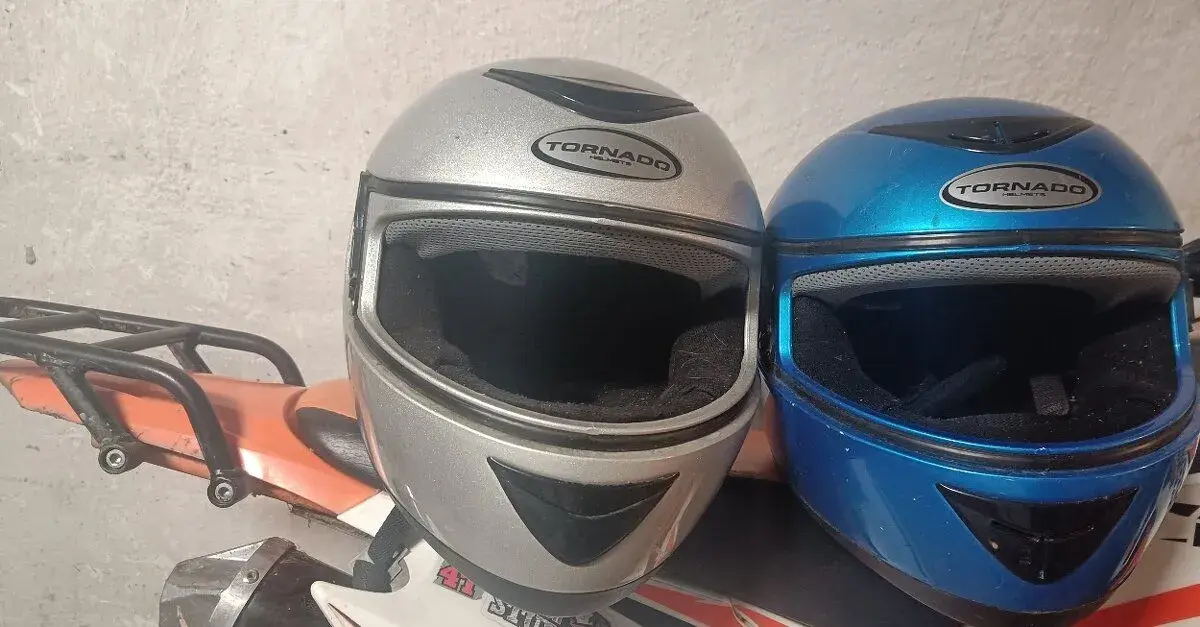 Moto-prilby