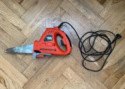 Ručnú pílu Black and Decker KS890E Scorpion Type 4