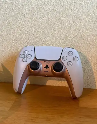 Sony PS5 Dualsense ovládač