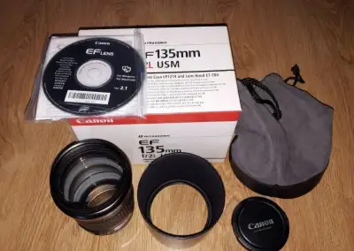 Canon EF 135mm f/2L USM