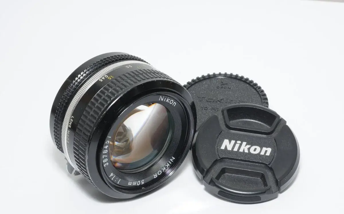Nikkor 1,4/50mm (pre AI) manual focus