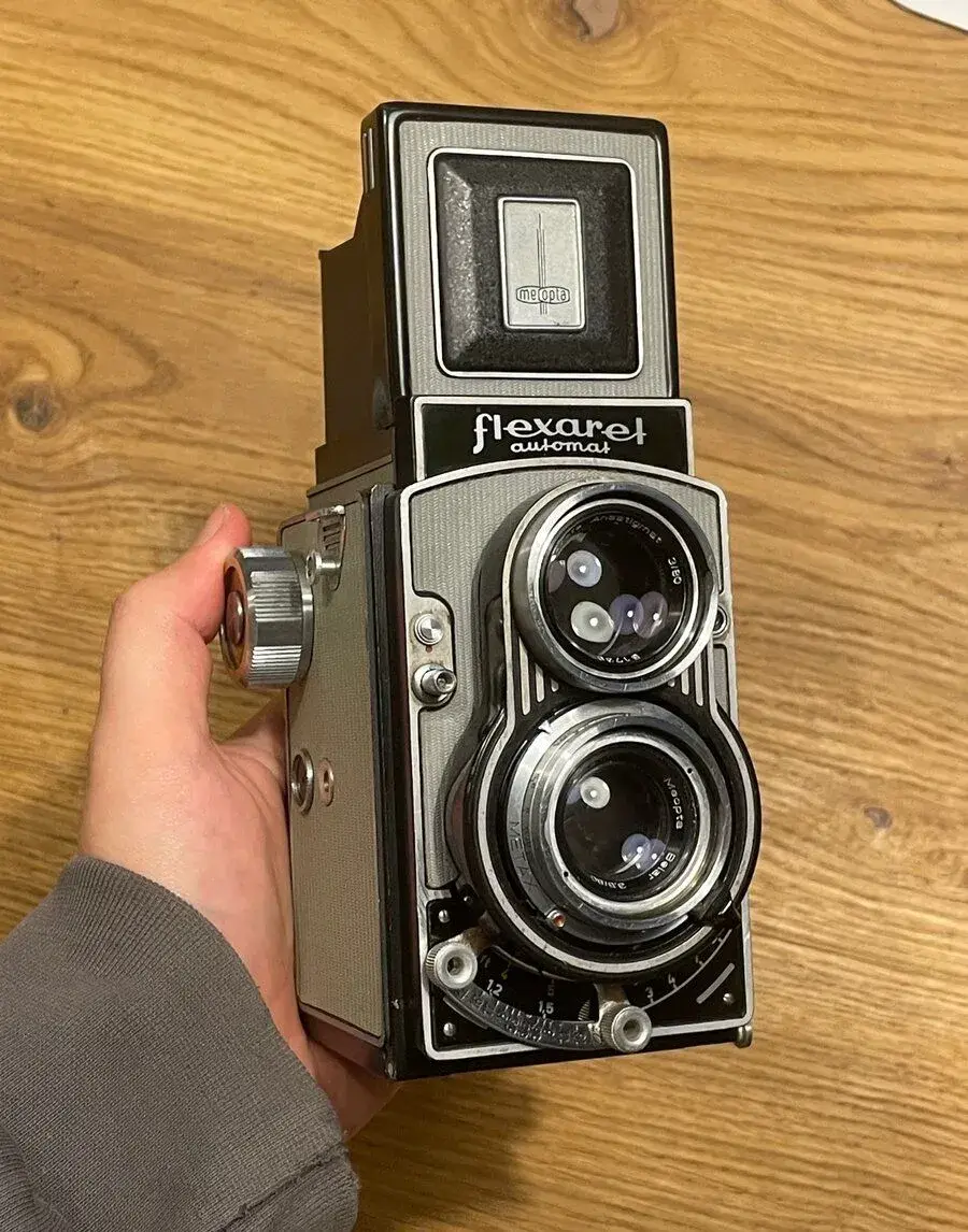 Flexaret VI Pouzdro Servis
