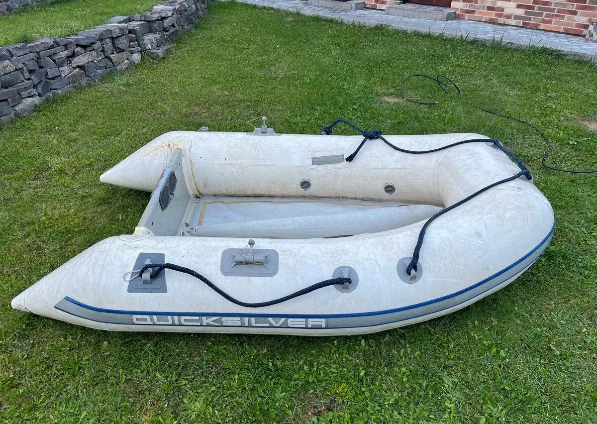 Nafukovaci cln Quicksilver 240 Airdeck