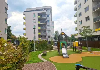3-izb. byt s loggiou v obľúbenej novostavbe Petržalské dvory