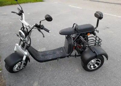 Elektrický chopper trojkolka