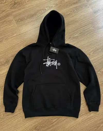 Stüssy čierna mikina