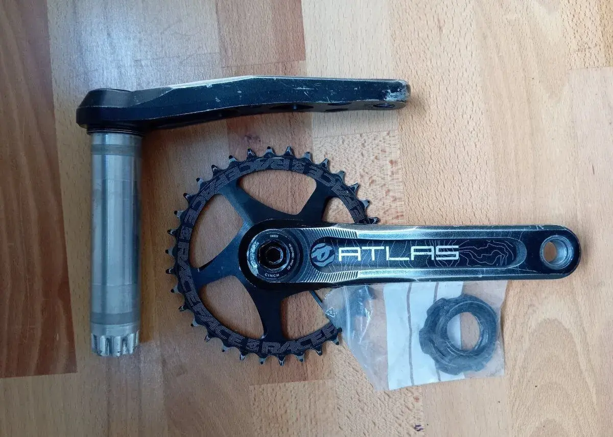 Race Face Atlas 165mm s prevodnikom 34t