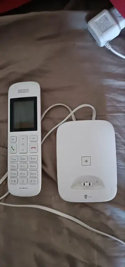 Bezdratovy telefon na pevnu linku