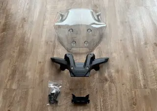 Yamaha mt 09 24+ plexi stit s zakladnou
