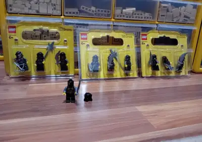LEGO Minifigúrky Škreti