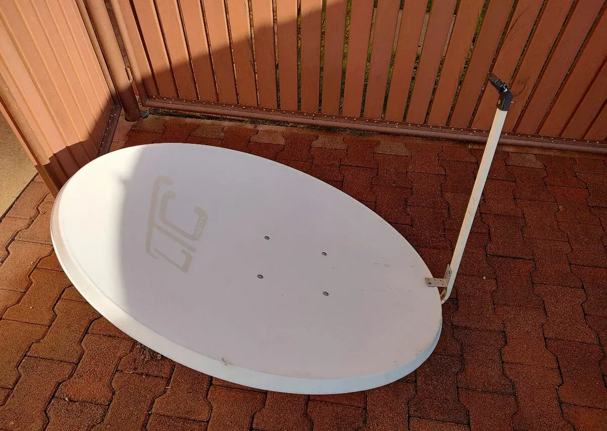 Pouzitu parabolu 100 cm zeleznu