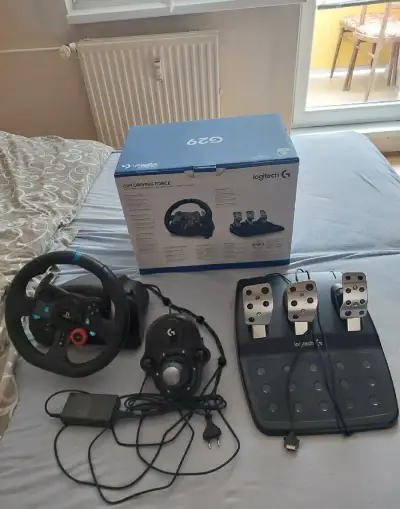 Logitech g29 + radiaca páka logitech V ZARUKE