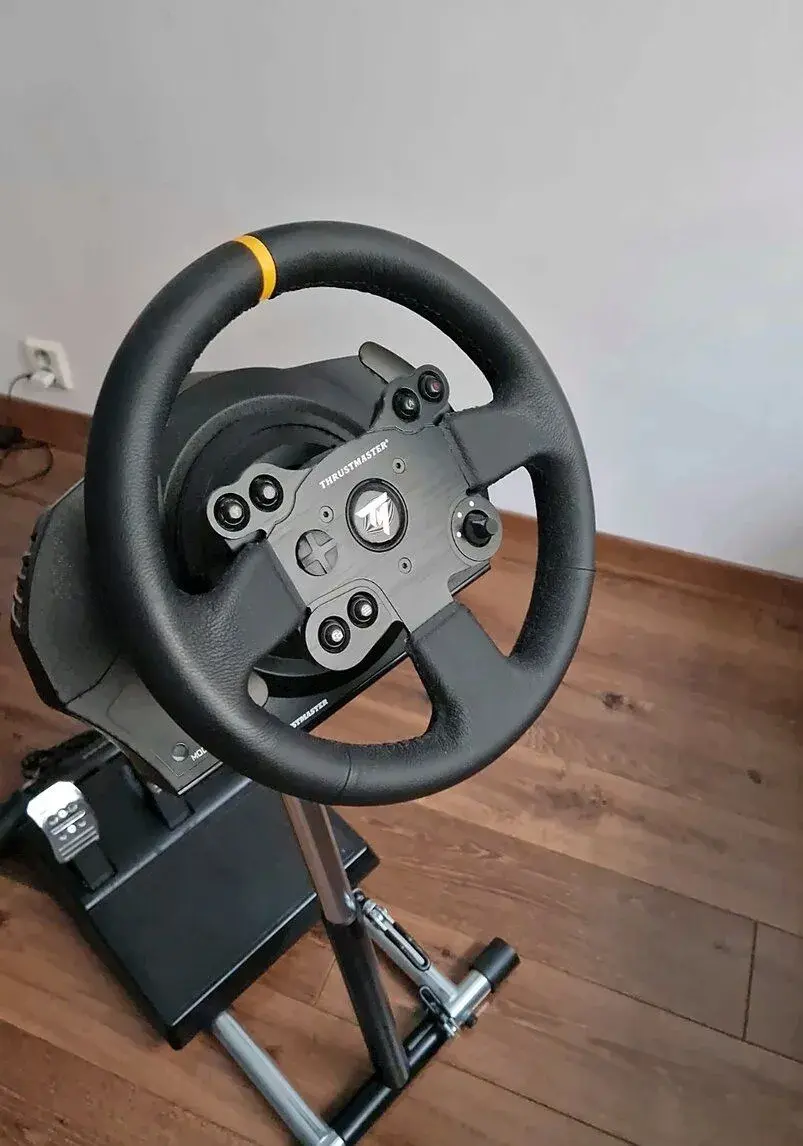 Thrustmaster TX Leather + Ferrari F1 + Wheel Stand Pro