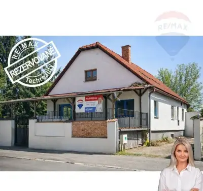 NA PREDAJ objekt s veľkým pozemkom v Prievidzi