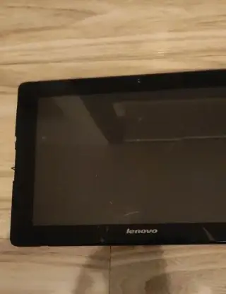 Tablet na náhradné diely
