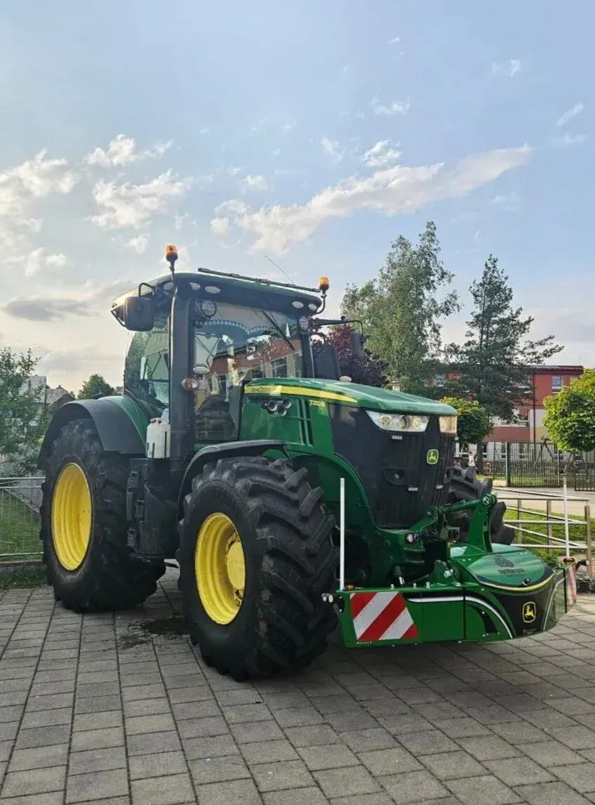 John Deere 7250R