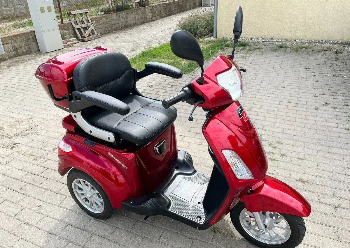 elektricka trojkolka